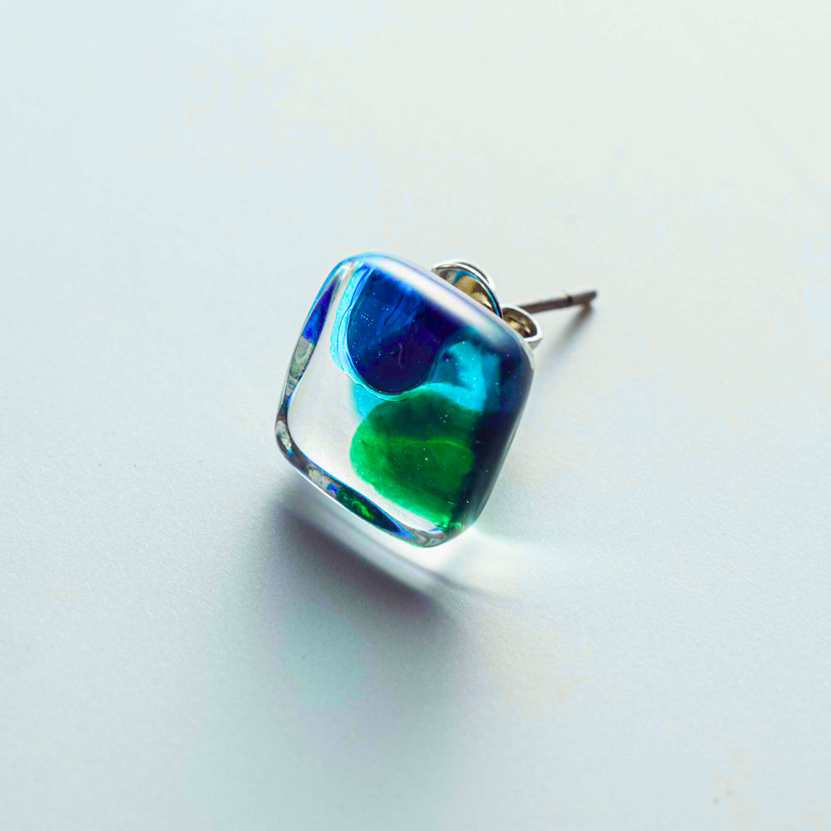 square_pierce_aterablue