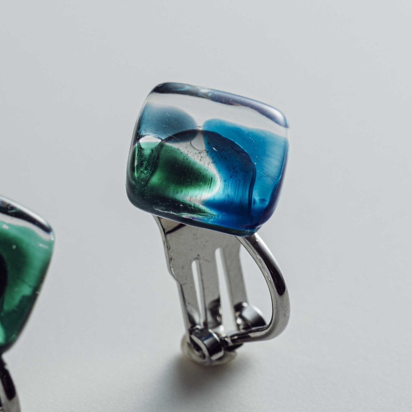 square_aterablue
